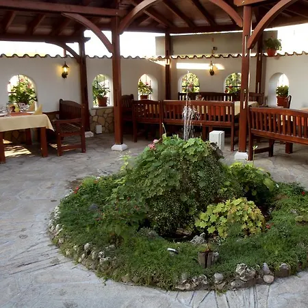 Family St. Constantine And Helena فندق 2*